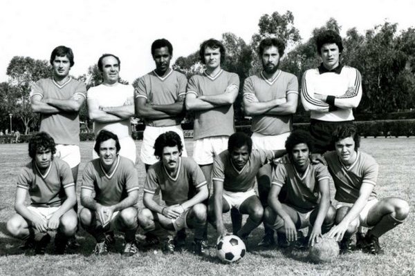 au Maroc l'équipe de foot A du CAFC de Casablanca dans les années 1976 et 1977
