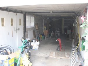 un garage spacieux